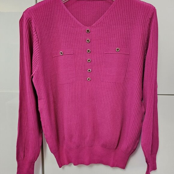 Long Sleeve Crew Neck Soft Warm Pink V-Neck Sweater - Picture 3 of 7